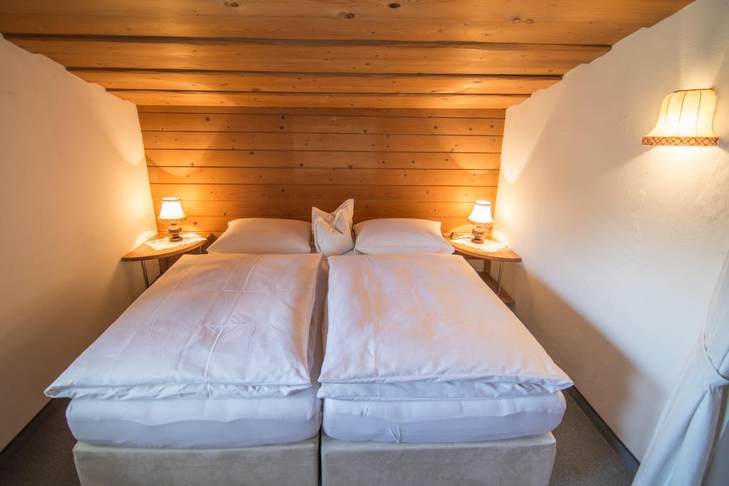 Pension Landhaus Gasteiger Kitzbühel Exterior foto
